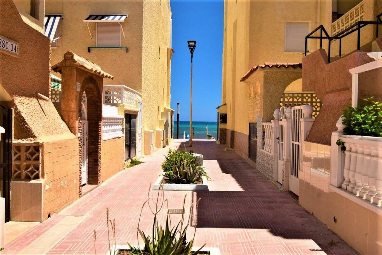 34 Retro Beach House - Alicante Real Estate Torrevieja Exterior foto
